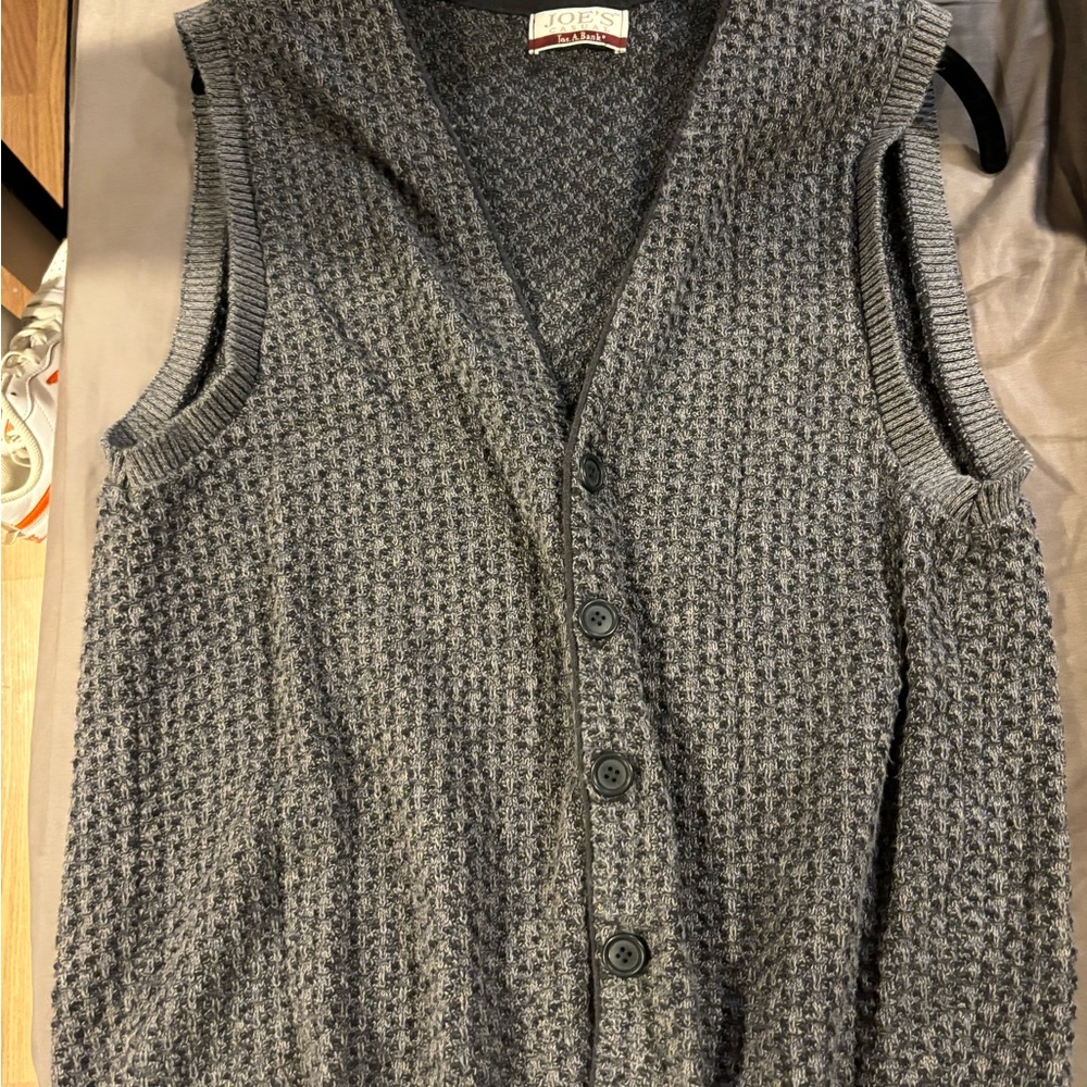 Charcoal Vest - Joe’s Casual unisex